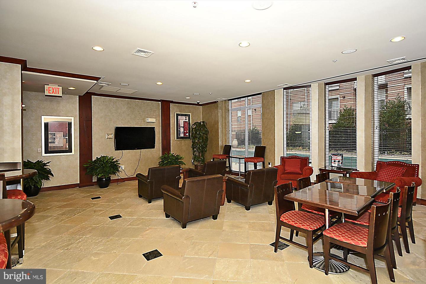 9490 VIRGINIA CENTER BLVD #130, VIENNA, Virginia 22181, 2 Bedrooms Bedrooms, ,2 BathroomsBathrooms,Residential,For sale,9490 VIRGINIA CENTER BLVD #130,VAFX2277836 MLS # VAFX2277836