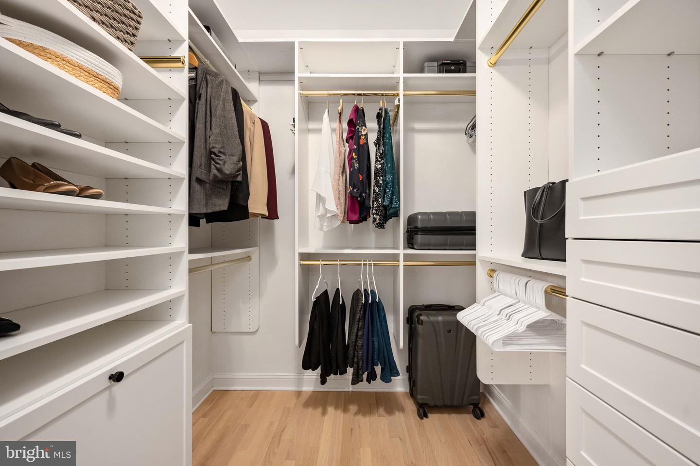 10816 CHATHAM RIDGE WAY, SPOTSYLVANIA, Virginia 22551, 3 Bedrooms Bedrooms, ,2 BathroomsBathrooms,Residential,For sale,10816 CHATHAM RIDGE WAY,VASP2037432 MLS # VASP2037432