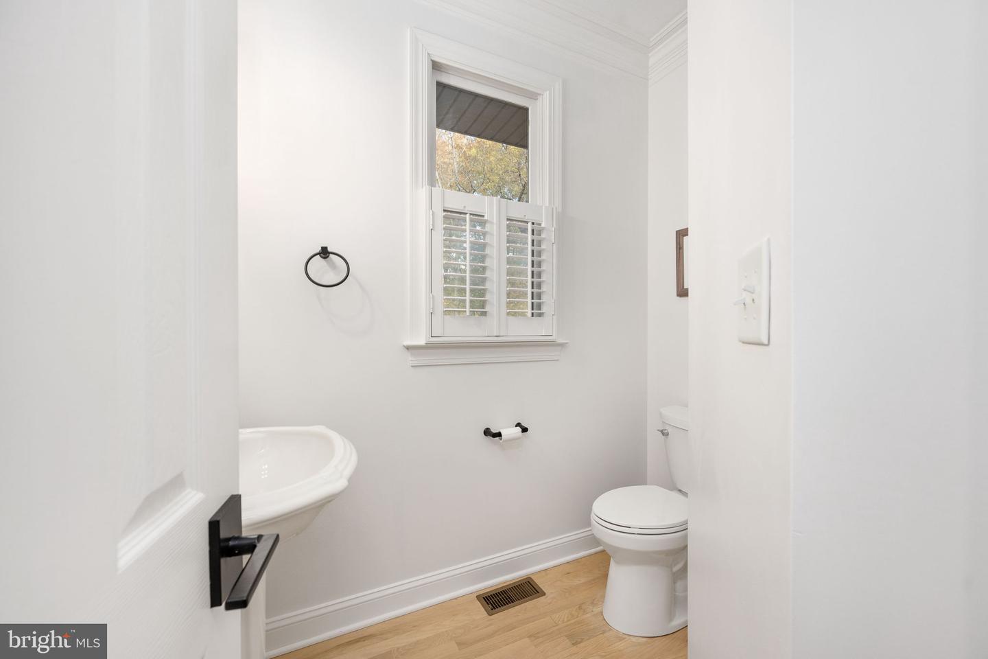 10816 CHATHAM RIDGE WAY, SPOTSYLVANIA, Virginia 22551, 3 Bedrooms Bedrooms, ,2 BathroomsBathrooms,Residential,For sale,10816 CHATHAM RIDGE WAY,VASP2037432 MLS # VASP2037432