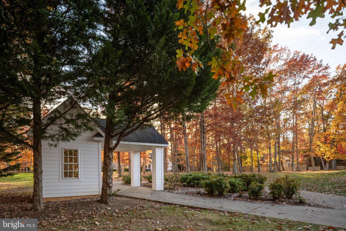 10816 CHATHAM RIDGE WAY, SPOTSYLVANIA, Virginia 22551, 3 Bedrooms Bedrooms, ,2 BathroomsBathrooms,Residential,For sale,10816 CHATHAM RIDGE WAY,VASP2037432 MLS # VASP2037432