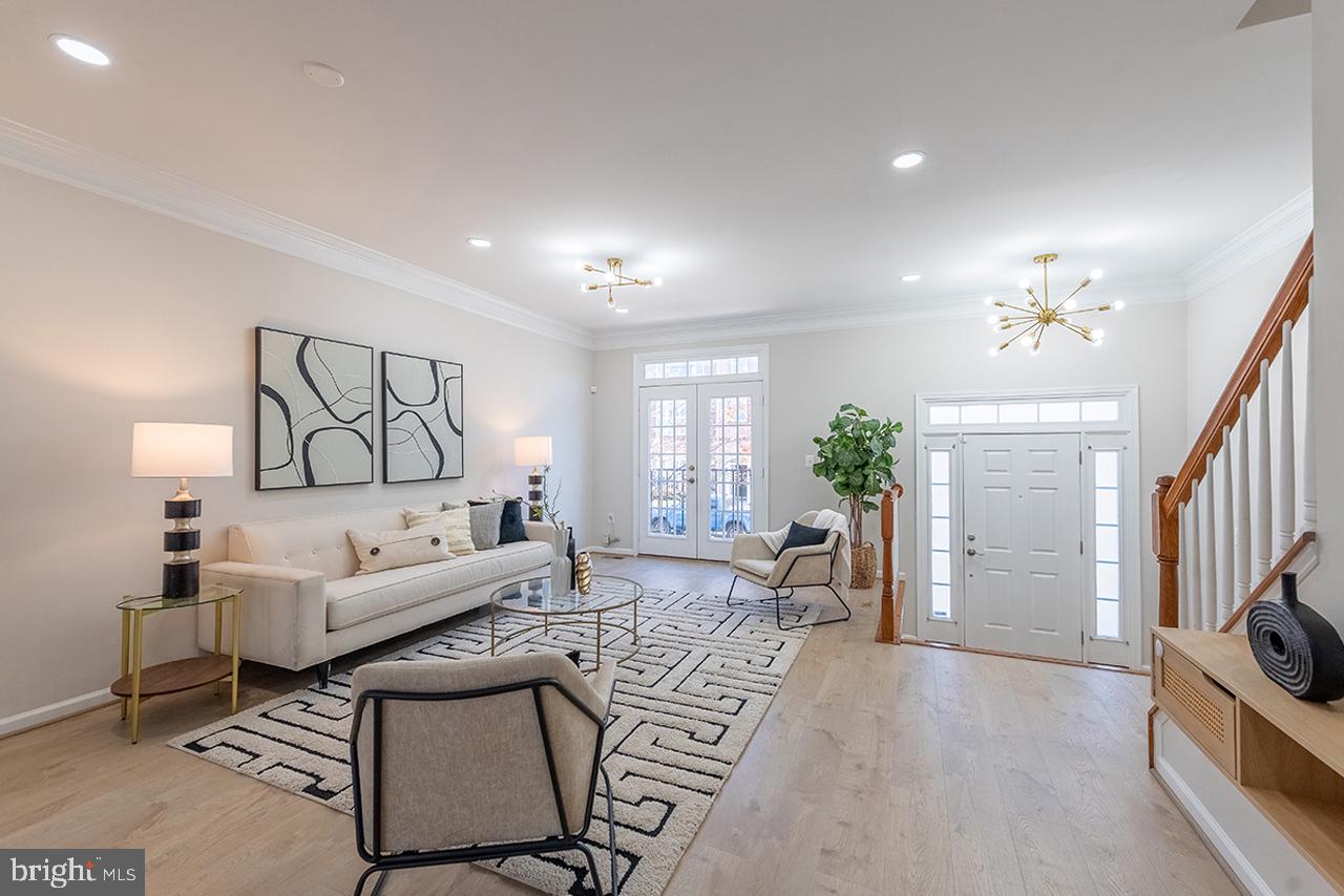 20657 MAITLAND TER, ASHBURN, Virginia 20147, 3 Bedrooms Bedrooms, ,3 BathroomsBathrooms,Residential,For sale,20657 MAITLAND TER,VALO2110556 MLS # VALO2110556