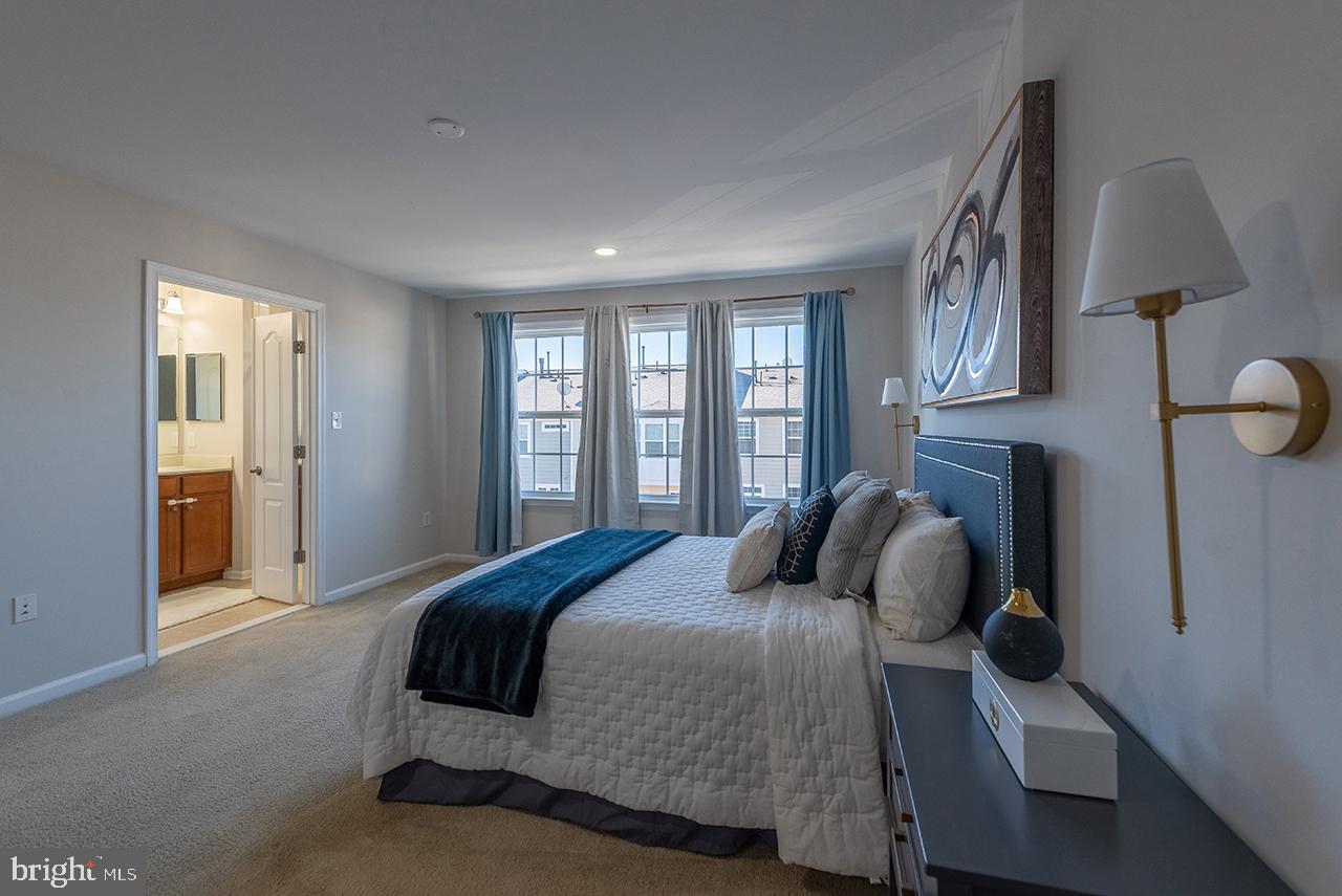 20657 MAITLAND TER, ASHBURN, Virginia 20147, 3 Bedrooms Bedrooms, ,3 BathroomsBathrooms,Residential,For sale,20657 MAITLAND TER,VALO2110556 MLS # VALO2110556