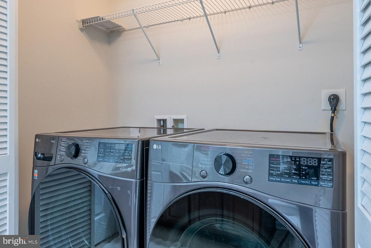 20657 MAITLAND TER, ASHBURN, Virginia 20147, 3 Bedrooms Bedrooms, ,3 BathroomsBathrooms,Residential,For sale,20657 MAITLAND TER,VALO2110556 MLS # VALO2110556