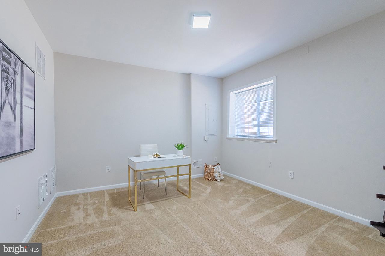 20657 MAITLAND TER, ASHBURN, Virginia 20147, 3 Bedrooms Bedrooms, ,3 BathroomsBathrooms,Residential,For sale,20657 MAITLAND TER,VALO2110556 MLS # VALO2110556