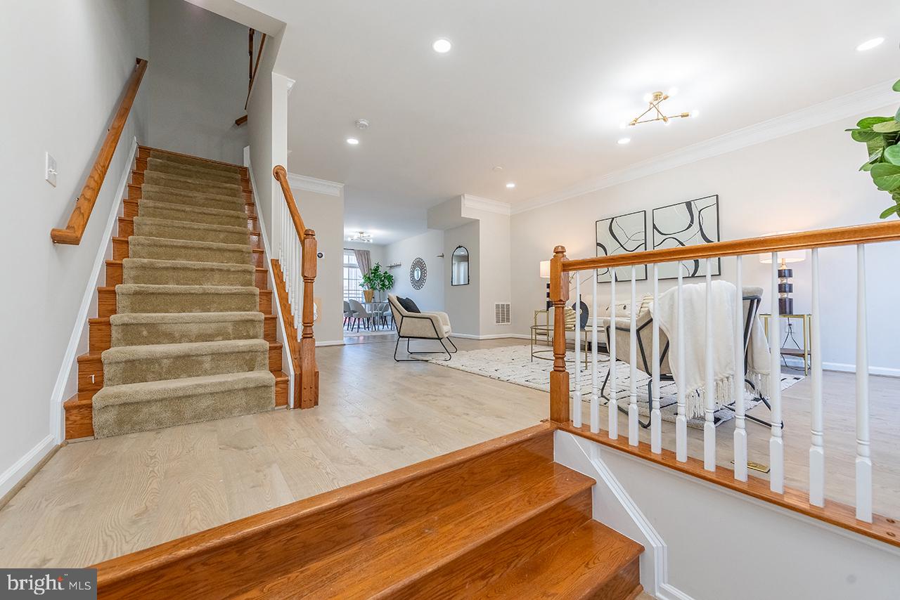 20657 MAITLAND TER, ASHBURN, Virginia 20147, 3 Bedrooms Bedrooms, ,3 BathroomsBathrooms,Residential,For sale,20657 MAITLAND TER,VALO2110556 MLS # VALO2110556