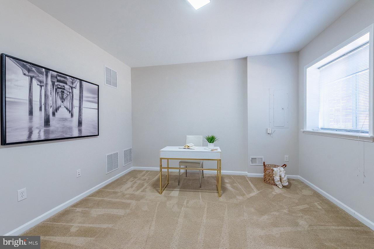 20657 MAITLAND TER, ASHBURN, Virginia 20147, 3 Bedrooms Bedrooms, ,3 BathroomsBathrooms,Residential,For sale,20657 MAITLAND TER,VALO2110556 MLS # VALO2110556