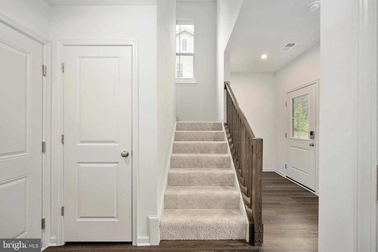 10114 QUEENS WAY, MANASSAS, Virginia 20110, 4 Bedrooms Bedrooms, ,3 BathroomsBathrooms,Residential,For sale,10114 QUEENS WAY,VAMN2009648 MLS # VAMN2009648