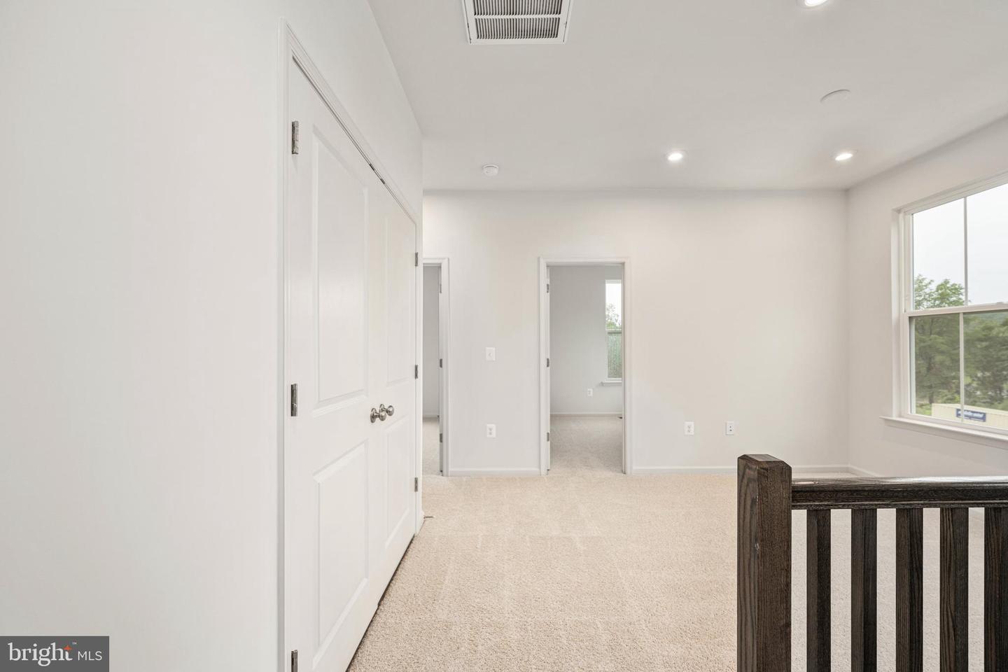 10114 QUEENS WAY, MANASSAS, Virginia 20110, 4 Bedrooms Bedrooms, ,3 BathroomsBathrooms,Residential,For sale,10114 QUEENS WAY,VAMN2009648 MLS # VAMN2009648