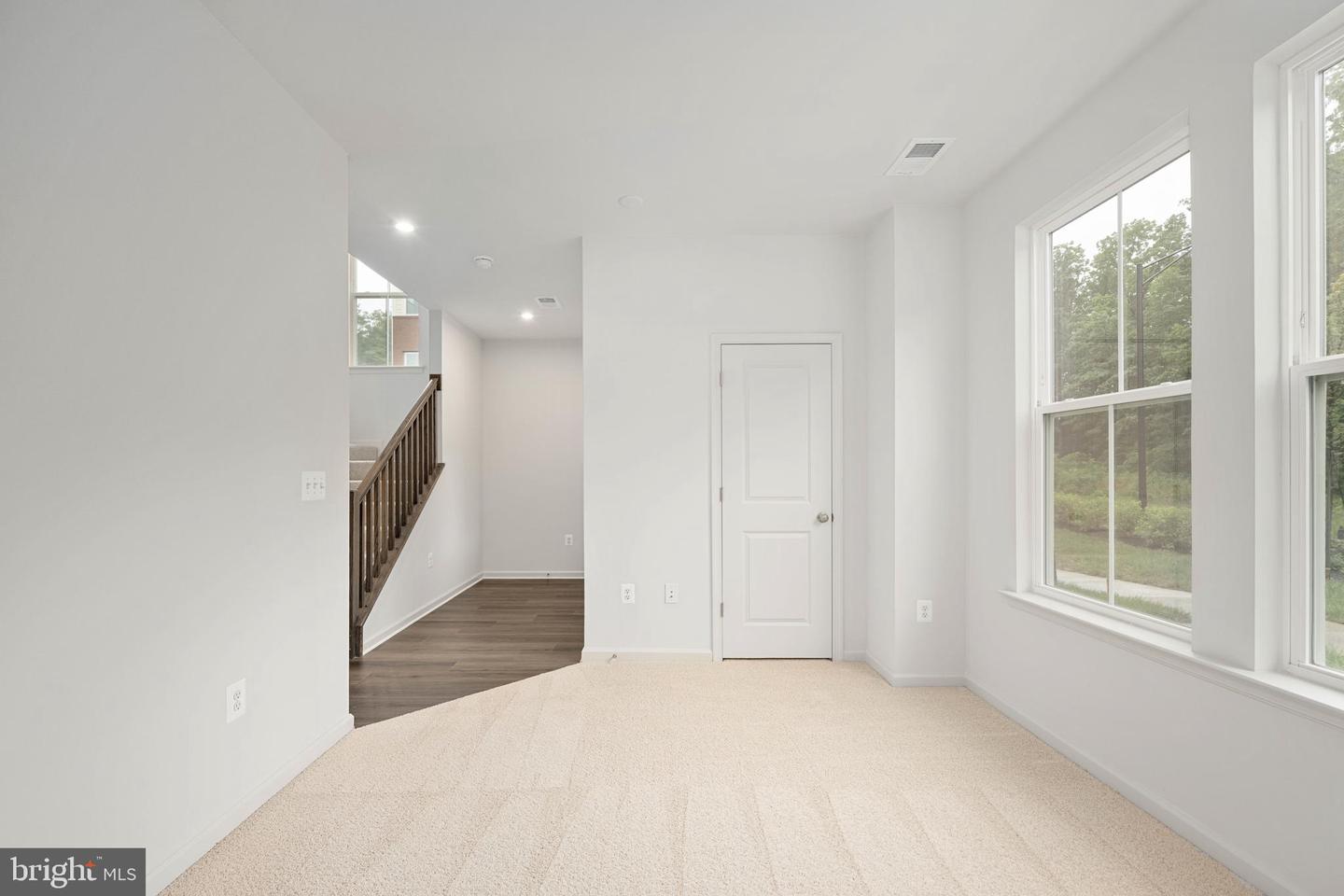 10114 QUEENS WAY, MANASSAS, Virginia 20110, 4 Bedrooms Bedrooms, ,3 BathroomsBathrooms,Residential,For sale,10114 QUEENS WAY,VAMN2009648 MLS # VAMN2009648