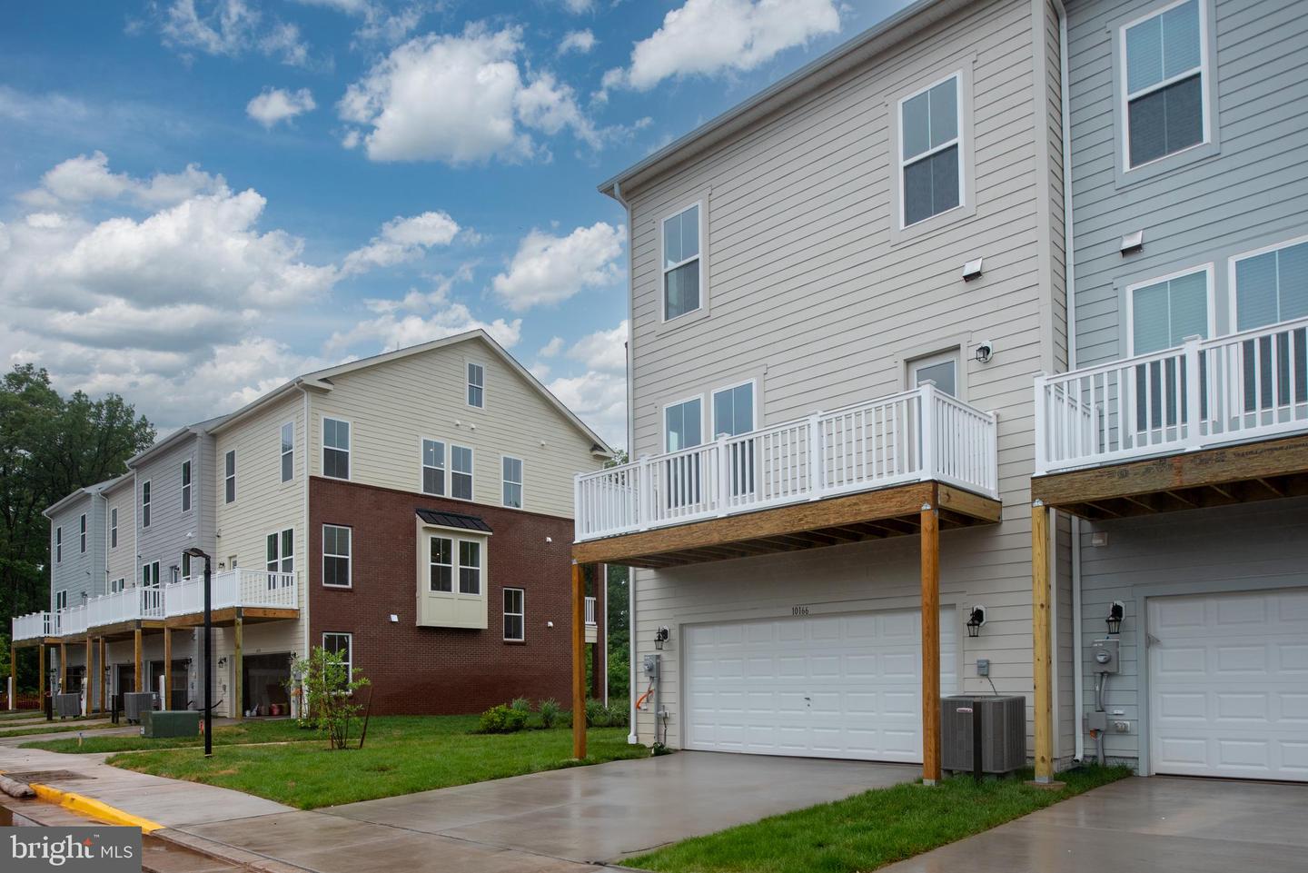 10114 QUEENS WAY, MANASSAS, Virginia 20110, 4 Bedrooms Bedrooms, ,3 BathroomsBathrooms,Residential,For sale,10114 QUEENS WAY,VAMN2009648 MLS # VAMN2009648