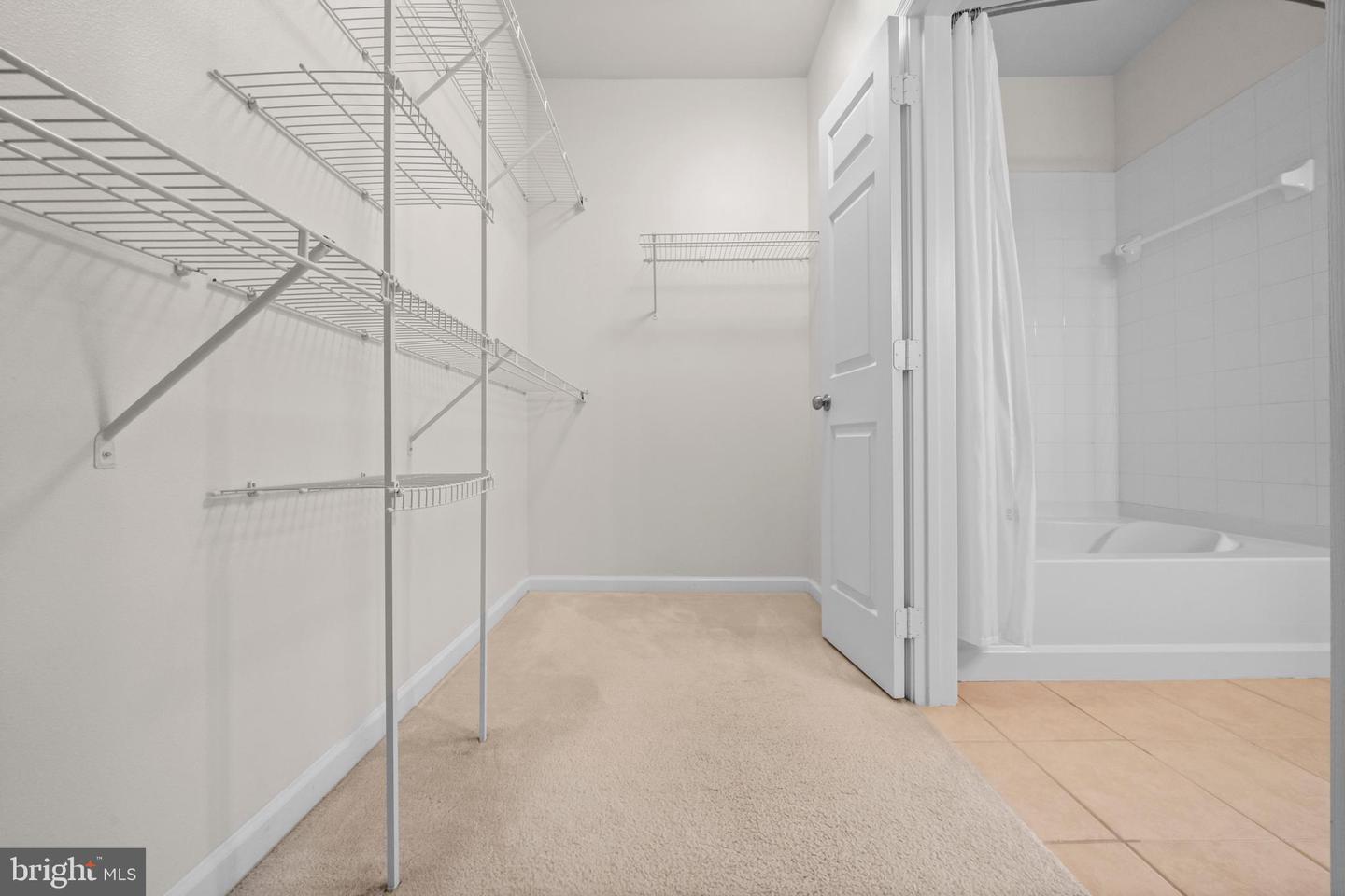 12925 CENTRE PARK CIR #304, HERNDON, Virginia 20171, 2 Bedrooms Bedrooms, 5 Rooms Rooms,2 BathroomsBathrooms,Residential,For sale,12925 CENTRE PARK CIR #304,VAFX2277550 MLS # VAFX2277550 12925 CENTRE PARK CIR #304, HERNDON, Virginia 20171, 2 Bedrooms Bedrooms, 5 Rooms Rooms,2 BathroomsBathrooms,Residential,For sale,12925 CENTRE PARK CIR #304,VAFX2277550 MLS # VAFX2277550