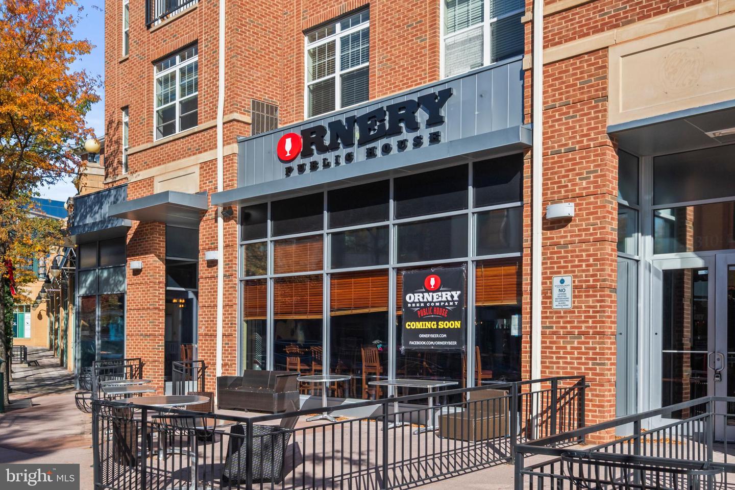 12925 CENTRE PARK CIR #304, HERNDON, Virginia 20171, 2 Bedrooms Bedrooms, 5 Rooms Rooms,2 BathroomsBathrooms,Residential,For sale,12925 CENTRE PARK CIR #304,VAFX2277550 MLS # VAFX2277550 12925 CENTRE PARK CIR #304, HERNDON, Virginia 20171, 2 Bedrooms Bedrooms, 5 Rooms Rooms,2 BathroomsBathrooms,Residential,For sale,12925 CENTRE PARK CIR #304,VAFX2277550 MLS # VAFX2277550