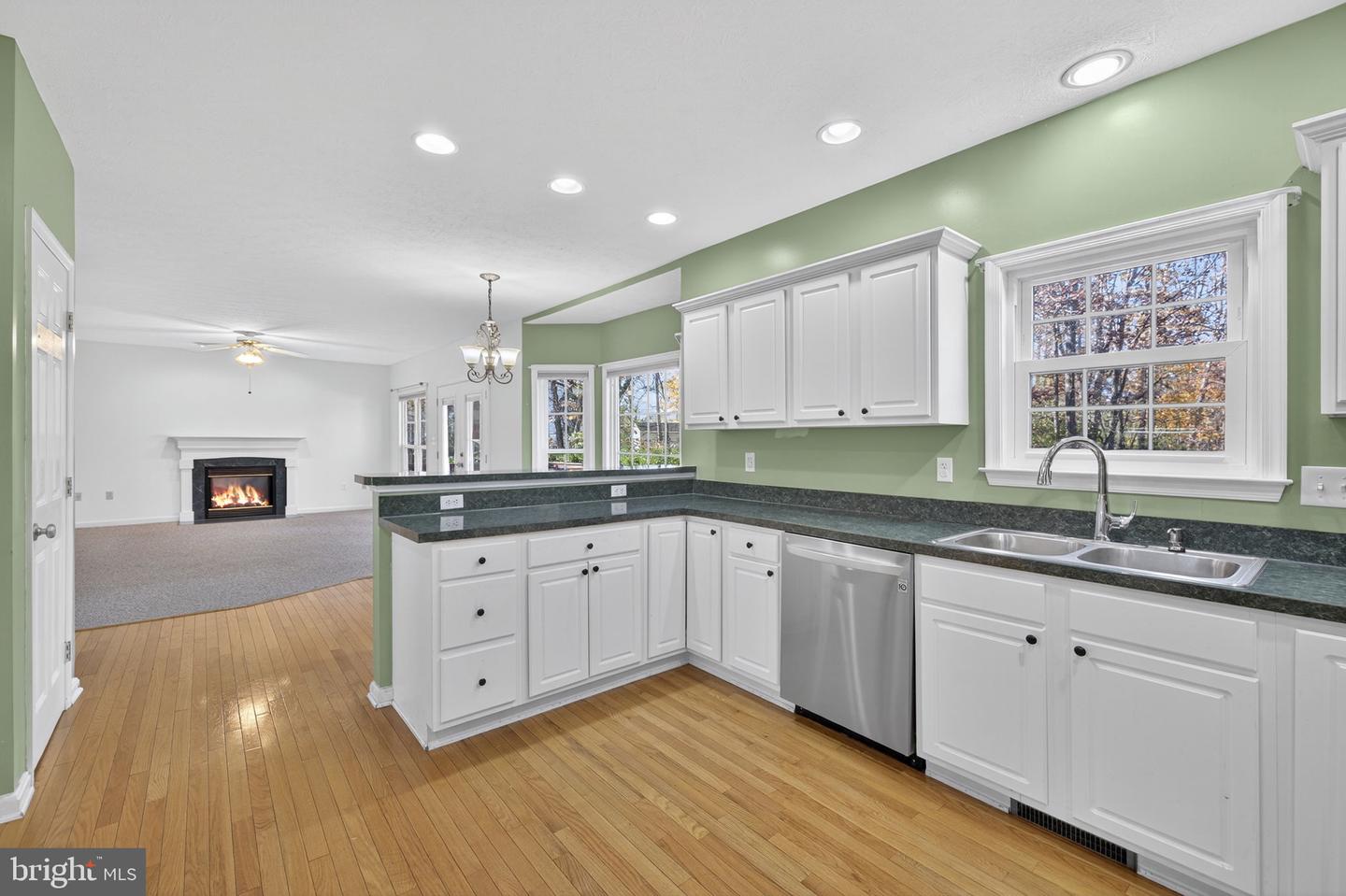 109 PLUM CT, STEPHENS CITY, Virginia 22655, 4 Bedrooms Bedrooms, ,2 BathroomsBathrooms,Residential,For sale,109 PLUM CT,VAFV2037850 MLS # VAFV2037850