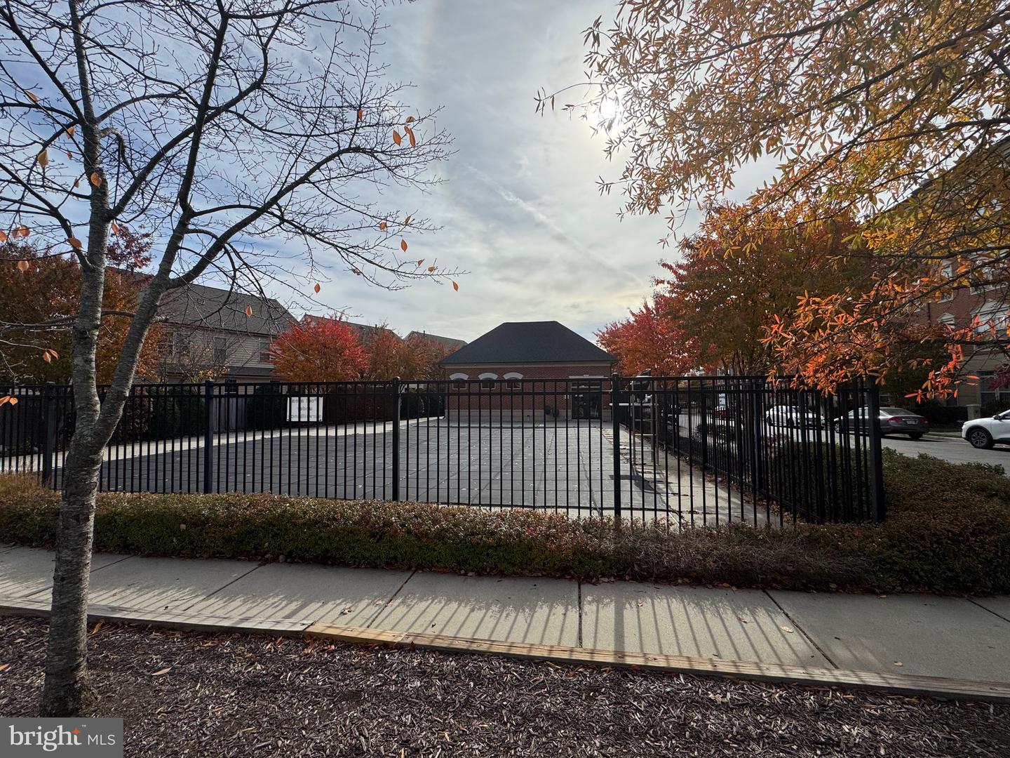 8013 CRESCENT PARK DR, GAINESVILLE, Virginia 20155, 3 Bedrooms Bedrooms, 5 Rooms Rooms,2 BathroomsBathrooms,Residential,For sale,8013 CRESCENT PARK DR,VAPW2107248 MLS # VAPW2107248