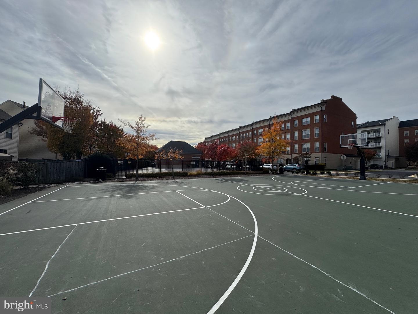 8013 CRESCENT PARK DR, GAINESVILLE, Virginia 20155, 3 Bedrooms Bedrooms, 5 Rooms Rooms,2 BathroomsBathrooms,Residential,For sale,8013 CRESCENT PARK DR,VAPW2107248 MLS # VAPW2107248