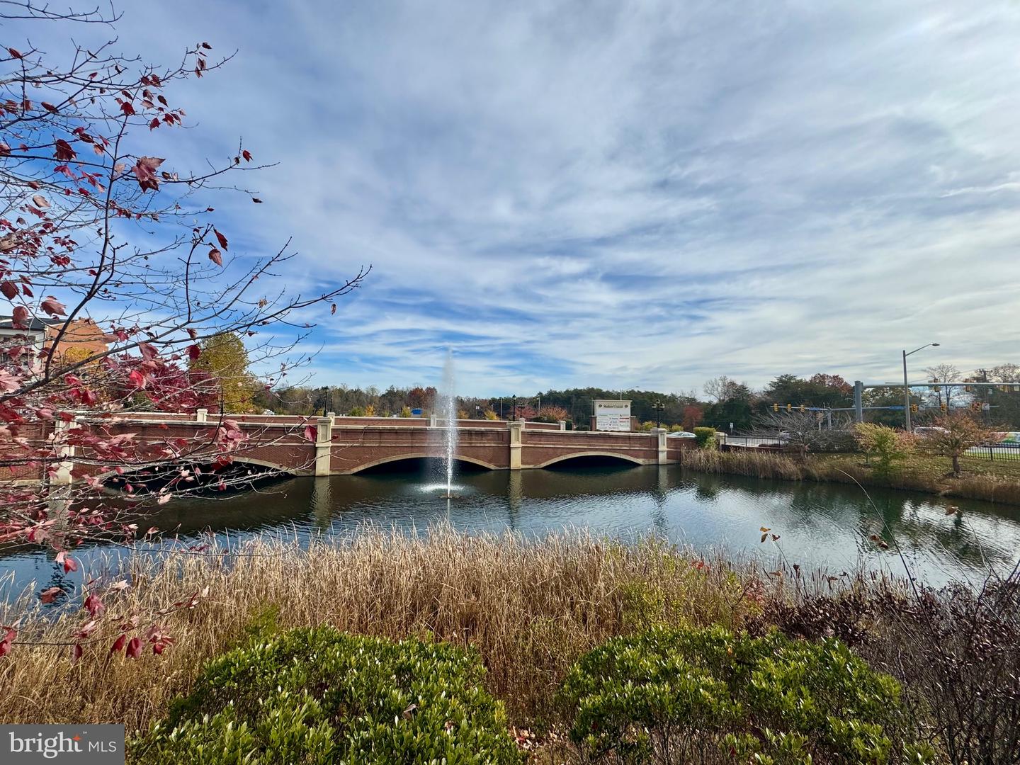 8013 CRESCENT PARK DR, GAINESVILLE, Virginia 20155, 3 Bedrooms Bedrooms, 5 Rooms Rooms,2 BathroomsBathrooms,Residential,For sale,8013 CRESCENT PARK DR,VAPW2107248 MLS # VAPW2107248