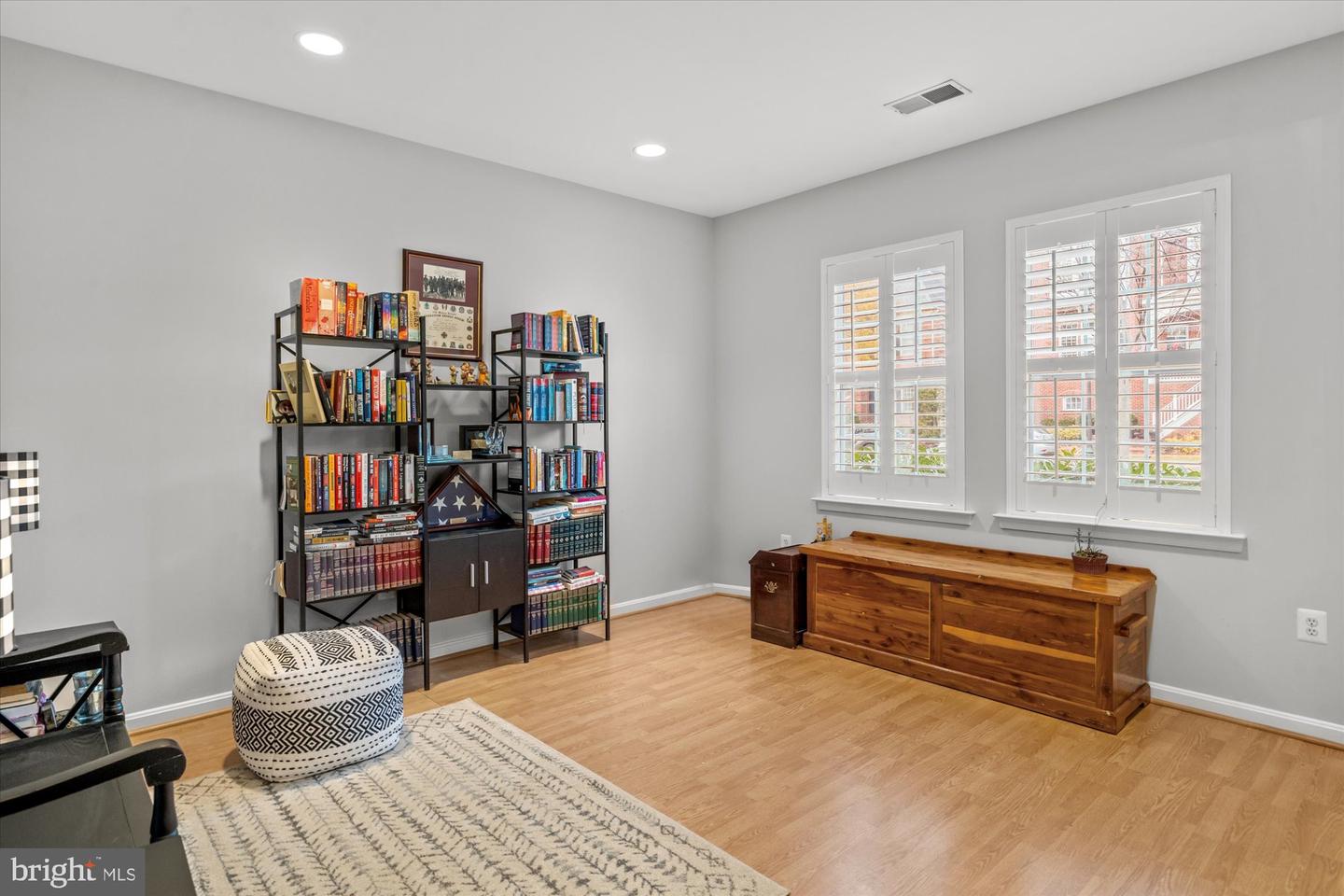 326 CAMERON STATION BLVD, ALEXANDRIA, Virginia 22304, 4 Bedrooms Bedrooms, ,3 BathroomsBathrooms,Residential,For sale,326 CAMERON STATION BLVD,VAAX2051486 MLS # VAAX2051486