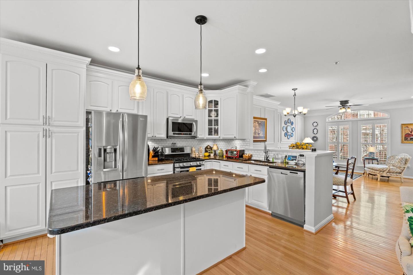 326 CAMERON STATION BLVD, ALEXANDRIA, Virginia 22304, 4 Bedrooms Bedrooms, ,3 BathroomsBathrooms,Residential,For sale,326 CAMERON STATION BLVD,VAAX2051486 MLS # VAAX2051486