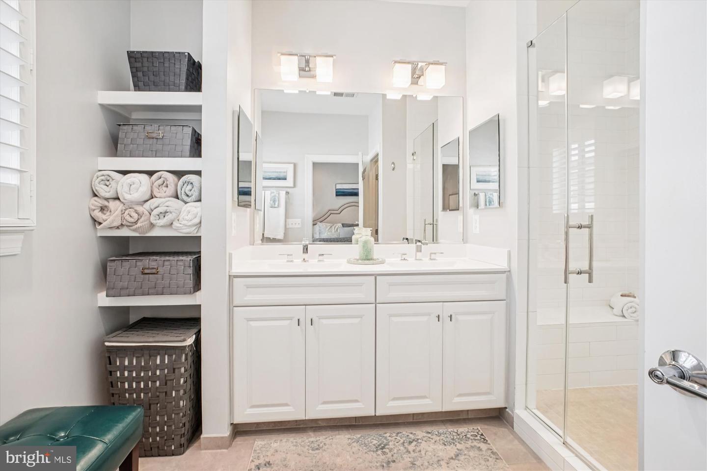 2824 RED STAR LN, ALEXANDRIA, Virginia 22303, 4 Bedrooms Bedrooms, 13 Rooms Rooms,3 BathroomsBathrooms,Residential,For sale,2824 RED STAR LN,VAFX2277942 MLS # VAFX2277942 2824 RED STAR LN, ALEXANDRIA, Virginia 22303, 4 Bedrooms Bedrooms, 13 Rooms Rooms,3 BathroomsBathrooms,Residential,For sale,2824 RED STAR LN,VAFX2277942 MLS # VAFX2277942