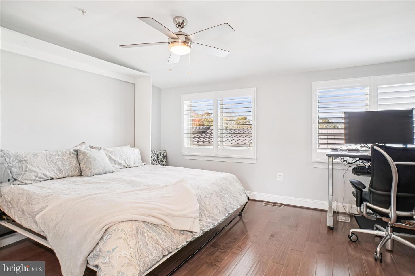 2824 RED STAR LN, ALEXANDRIA, Virginia 22303, 4 Bedrooms Bedrooms, 13 Rooms Rooms,3 BathroomsBathrooms,Residential,For sale,2824 RED STAR LN,VAFX2277942 MLS # VAFX2277942 2824 RED STAR LN, ALEXANDRIA, Virginia 22303, 4 Bedrooms Bedrooms, 13 Rooms Rooms,3 BathroomsBathrooms,Residential,For sale,2824 RED STAR LN,VAFX2277942 MLS # VAFX2277942