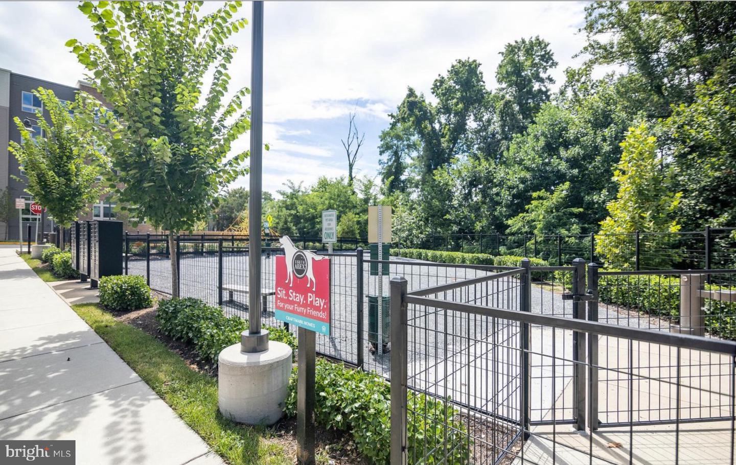 2824 RED STAR LN, ALEXANDRIA, Virginia 22303, 4 Bedrooms Bedrooms, 13 Rooms Rooms,3 BathroomsBathrooms,Residential,For sale,2824 RED STAR LN,VAFX2277942 MLS # VAFX2277942 2824 RED STAR LN, ALEXANDRIA, Virginia 22303, 4 Bedrooms Bedrooms, 13 Rooms Rooms,3 BathroomsBathrooms,Residential,For sale,2824 RED STAR LN,VAFX2277942 MLS # VAFX2277942