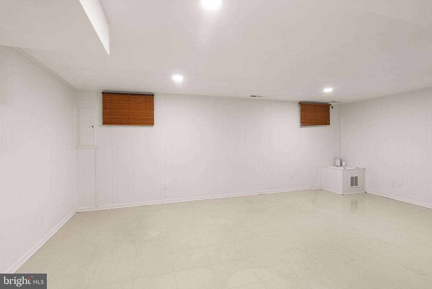 3146 CANTRELL LN, FAIRFAX, Virginia 22031, 3 Bedrooms Bedrooms, ,2 BathroomsBathrooms,Residential,For sale,3146 CANTRELL LN,VAFX2277950 MLS # VAFX2277950 3146 CANTRELL LN, FAIRFAX, Virginia 22031, 3 Bedrooms Bedrooms, ,2 BathroomsBathrooms,Residential,For sale,3146 CANTRELL LN,VAFX2277950 MLS # VAFX2277950