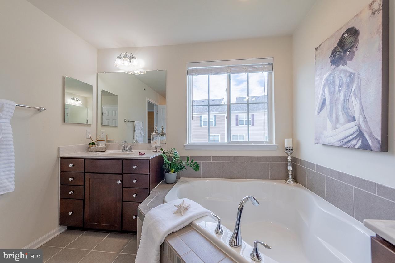 43376 TOWN GATE SQ, CHANTILLY, Virginia 20152, 3 Bedrooms Bedrooms, ,3 BathroomsBathrooms,Residential,For sale,43376 TOWN GATE SQ,VALO2110588 MLS # VALO2110588 43376 TOWN GATE SQ, CHANTILLY, Virginia 20152, 3 Bedrooms Bedrooms, ,3 BathroomsBathrooms,Residential,For sale,43376 TOWN GATE SQ,VALO2110588 MLS # VALO2110588