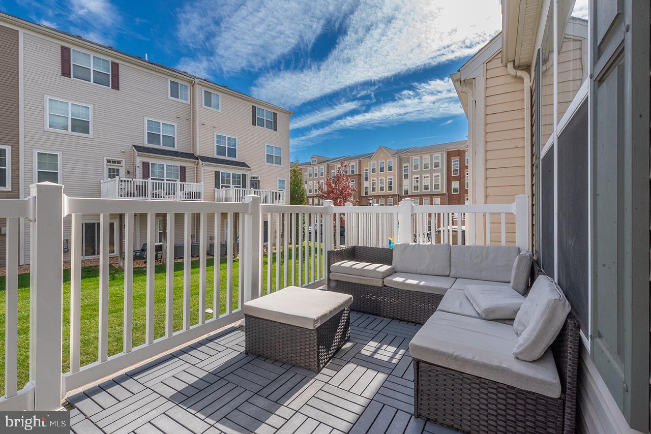 43376 TOWN GATE SQ, CHANTILLY, Virginia 20152, 3 Bedrooms Bedrooms, ,3 BathroomsBathrooms,Residential,For sale,43376 TOWN GATE SQ,VALO2110588 MLS # VALO2110588 43376 TOWN GATE SQ, CHANTILLY, Virginia 20152, 3 Bedrooms Bedrooms, ,3 BathroomsBathrooms,Residential,For sale,43376 TOWN GATE SQ,VALO2110588 MLS # VALO2110588