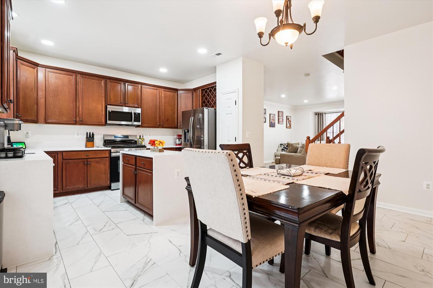 16879 SEA LAWN PL, WOODBRIDGE, Virginia 22191, 3 Bedrooms Bedrooms, ,3 BathroomsBathrooms,Residential,For sale,16879 SEA LAWN PL,VAPW2107344 MLS # VAPW2107344