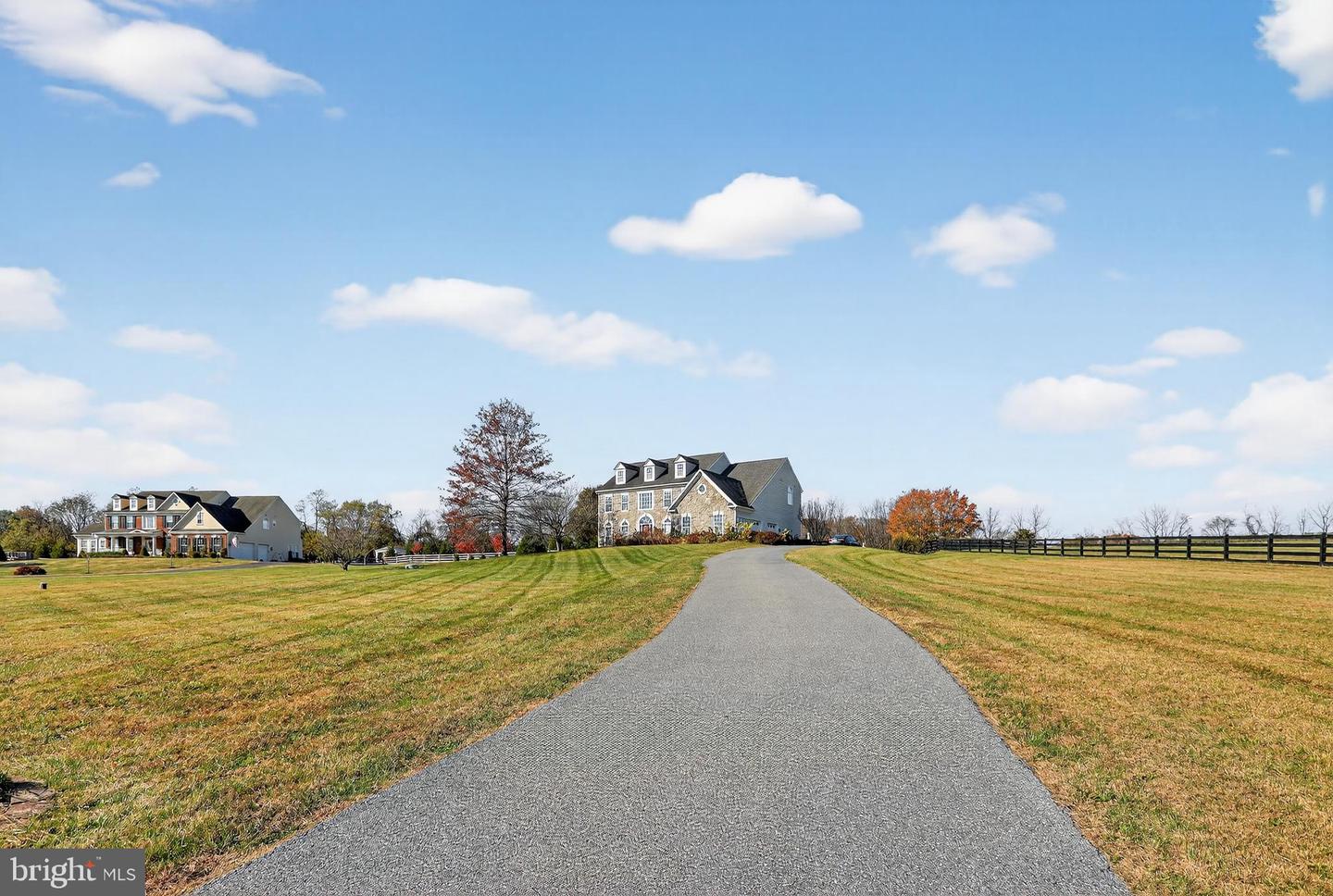 38790 BOCA CT, WATERFORD, Virginia 20197, 4 Bedrooms Bedrooms, 14 Rooms Rooms,4 BathroomsBathrooms,Residential,For sale,38790 BOCA CT,VALO2110626 MLS # VALO2110626