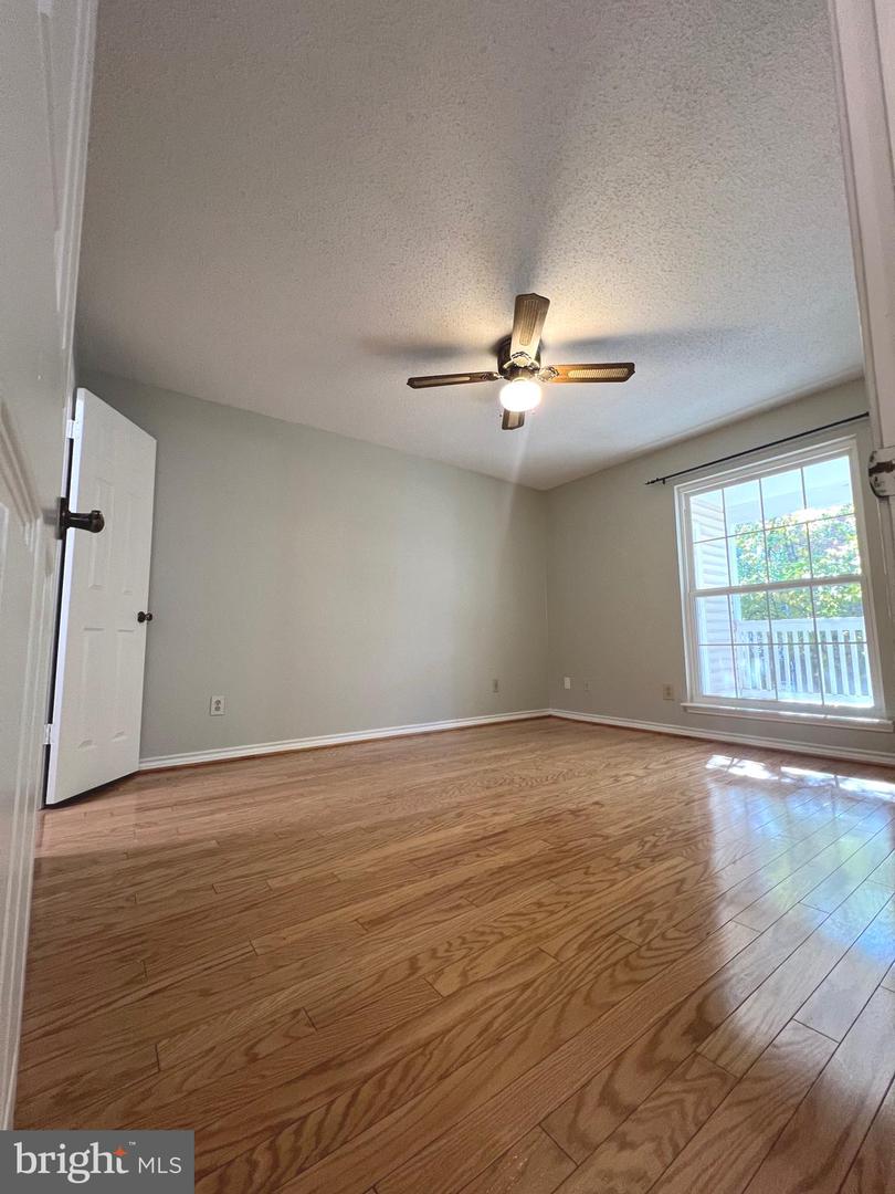 1530 LINCOLN WAY #202, MCLEAN, Virginia 22102, 1 Bedroom Bedrooms, ,1 BathroomBathrooms,Residential,For sale,1530 LINCOLN WAY #202,VAFX2278052 MLS # VAFX2278052 1530 LINCOLN WAY #202, MCLEAN, Virginia 22102, 1 Bedroom Bedrooms, ,1 BathroomBathrooms,Residential,For sale,1530 LINCOLN WAY #202,VAFX2278052 MLS # VAFX2278052