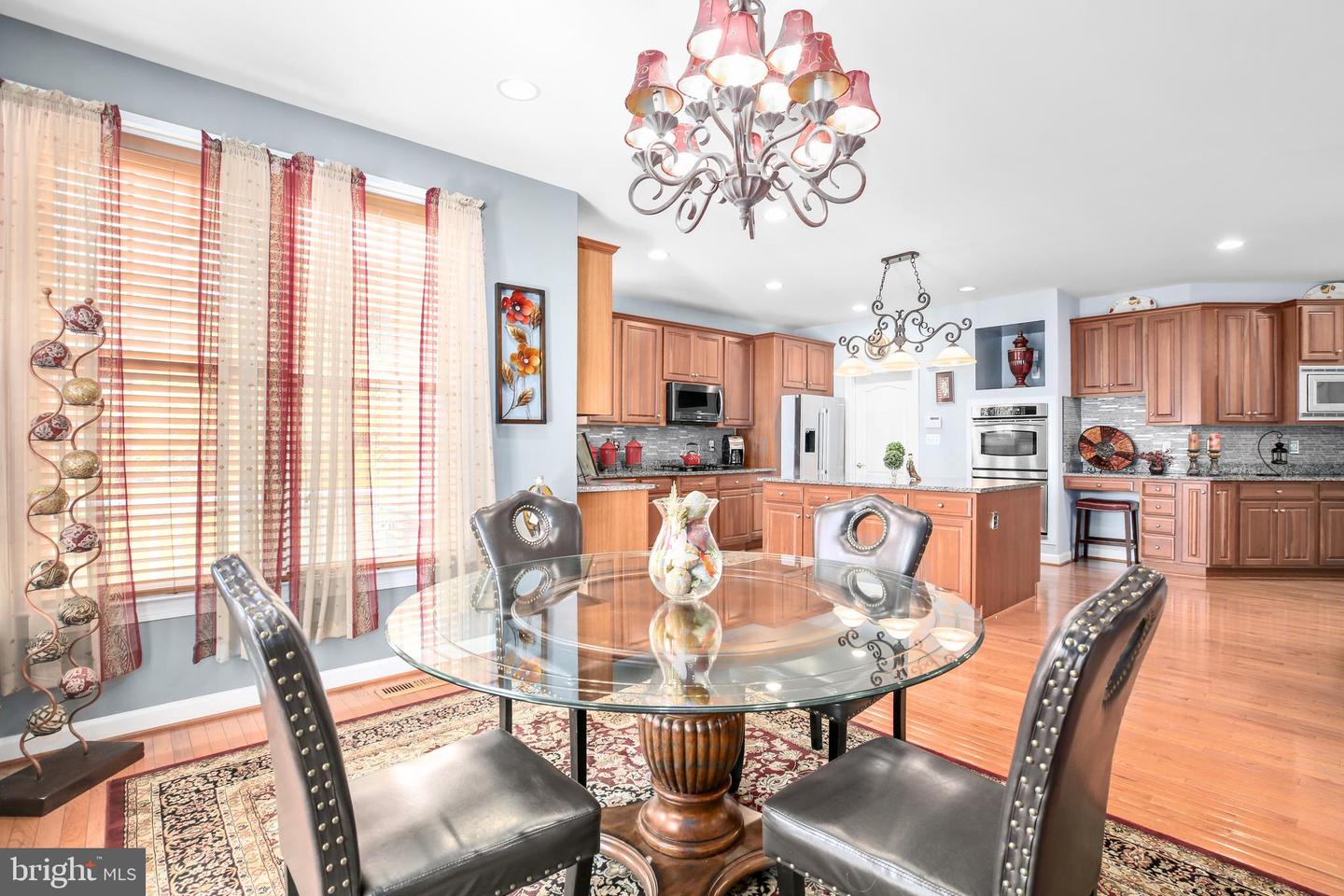 11015 BACON RACE RD, WOODBRIDGE, Virginia 22192, 5 Bedrooms Bedrooms, ,4 BathroomsBathrooms,Residential,For sale,11015 BACON RACE RD,VAPW2107386 MLS # VAPW2107386