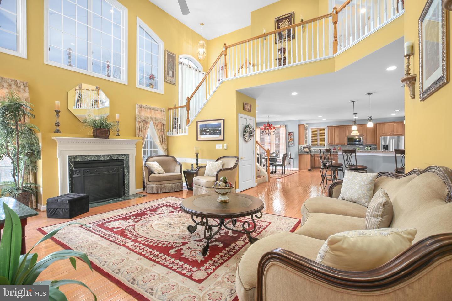 11015 BACON RACE RD, WOODBRIDGE, Virginia 22192, 5 Bedrooms Bedrooms, ,4 BathroomsBathrooms,Residential,For sale,11015 BACON RACE RD,VAPW2107386 MLS # VAPW2107386