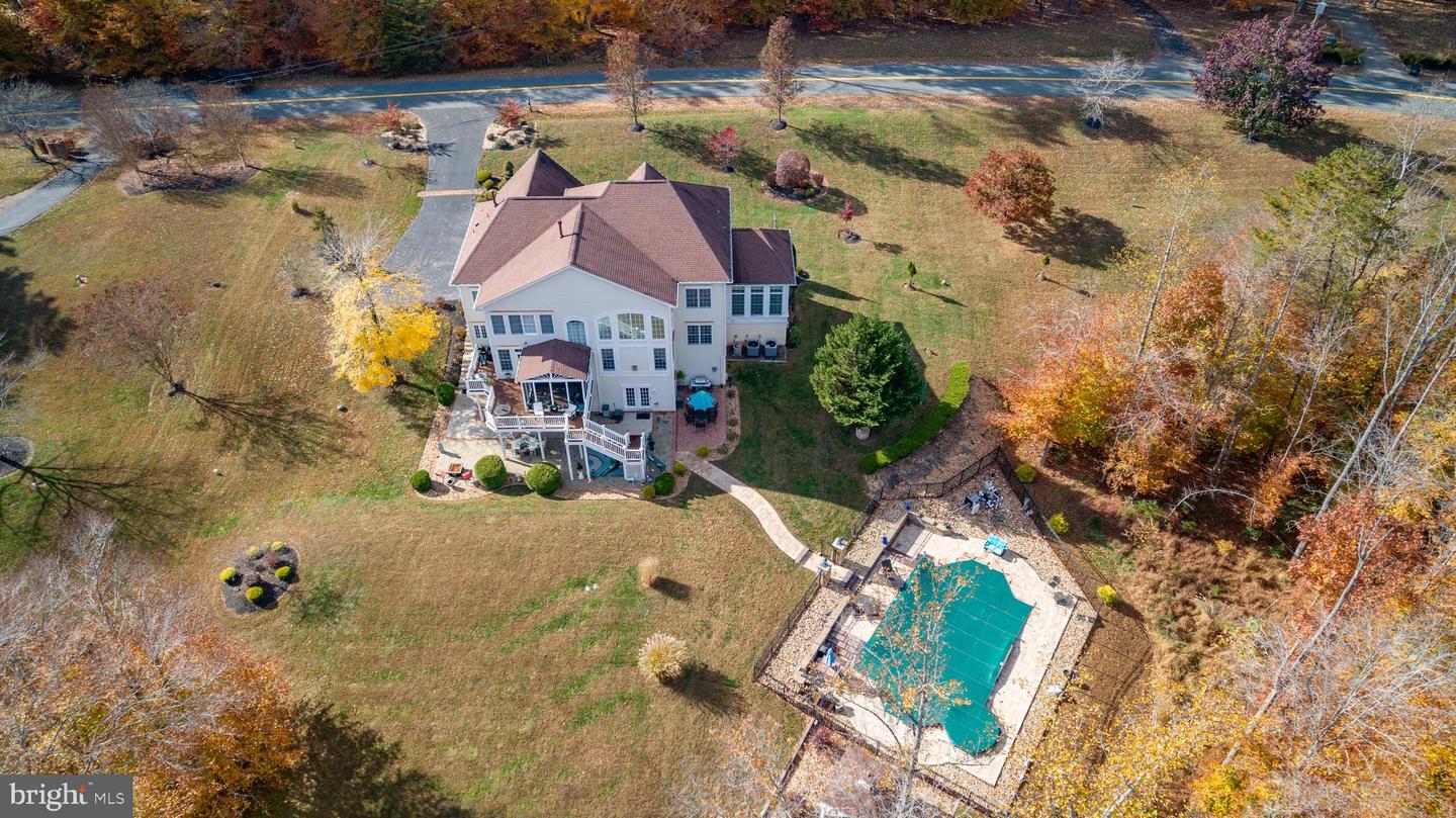 11015 BACON RACE RD, WOODBRIDGE, Virginia 22192, 5 Bedrooms Bedrooms, ,4 BathroomsBathrooms,Residential,For sale,11015 BACON RACE RD,VAPW2107386 MLS # VAPW2107386