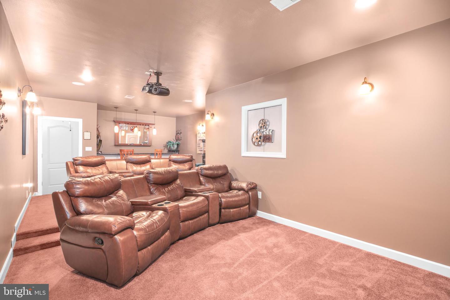 11015 BACON RACE RD, WOODBRIDGE, Virginia 22192, 5 Bedrooms Bedrooms, ,4 BathroomsBathrooms,Residential,For sale,11015 BACON RACE RD,VAPW2107386 MLS # VAPW2107386