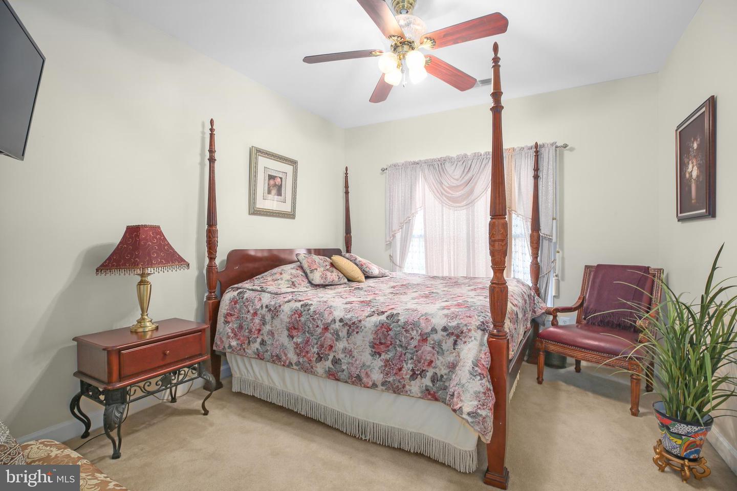 11015 BACON RACE RD, WOODBRIDGE, Virginia 22192, 5 Bedrooms Bedrooms, ,4 BathroomsBathrooms,Residential,For sale,11015 BACON RACE RD,VAPW2107386 MLS # VAPW2107386