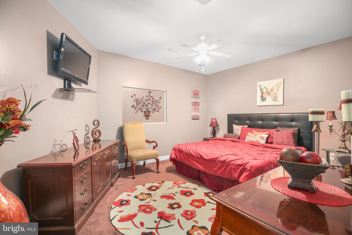 11015 BACON RACE RD, WOODBRIDGE, Virginia 22192, 5 Bedrooms Bedrooms, ,4 BathroomsBathrooms,Residential,For sale,11015 BACON RACE RD,VAPW2107386 MLS # VAPW2107386