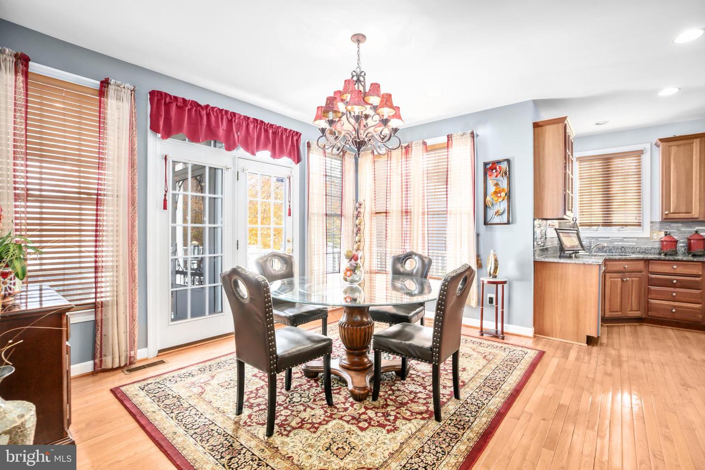 11015 BACON RACE RD, WOODBRIDGE, Virginia 22192, 5 Bedrooms Bedrooms, ,4 BathroomsBathrooms,Residential,For sale,11015 BACON RACE RD,VAPW2107386 MLS # VAPW2107386