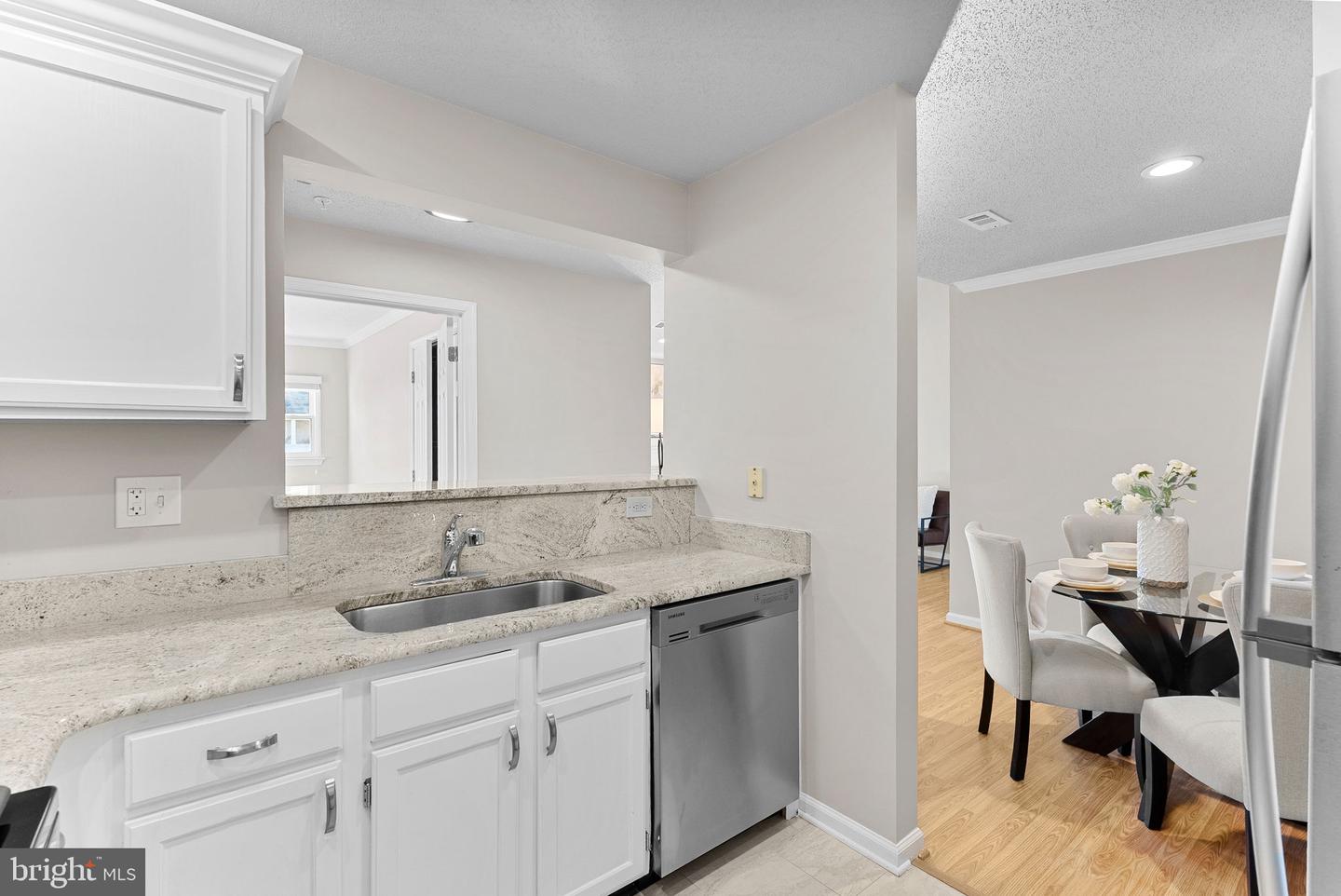 12000 TALIESIN PL #36, RESTON, Virginia 20190, 2 Bedrooms Bedrooms, 7 Rooms Rooms,1 BathroomBathrooms,Residential,For sale,12000 TALIESIN PL #36,VAFX2278112 MLS # VAFX2278112 12000 TALIESIN PL #36, RESTON, Virginia 20190, 2 Bedrooms Bedrooms, 7 Rooms Rooms,1 BathroomBathrooms,Residential,For sale,12000 TALIESIN PL #36,VAFX2278112 MLS # VAFX2278112