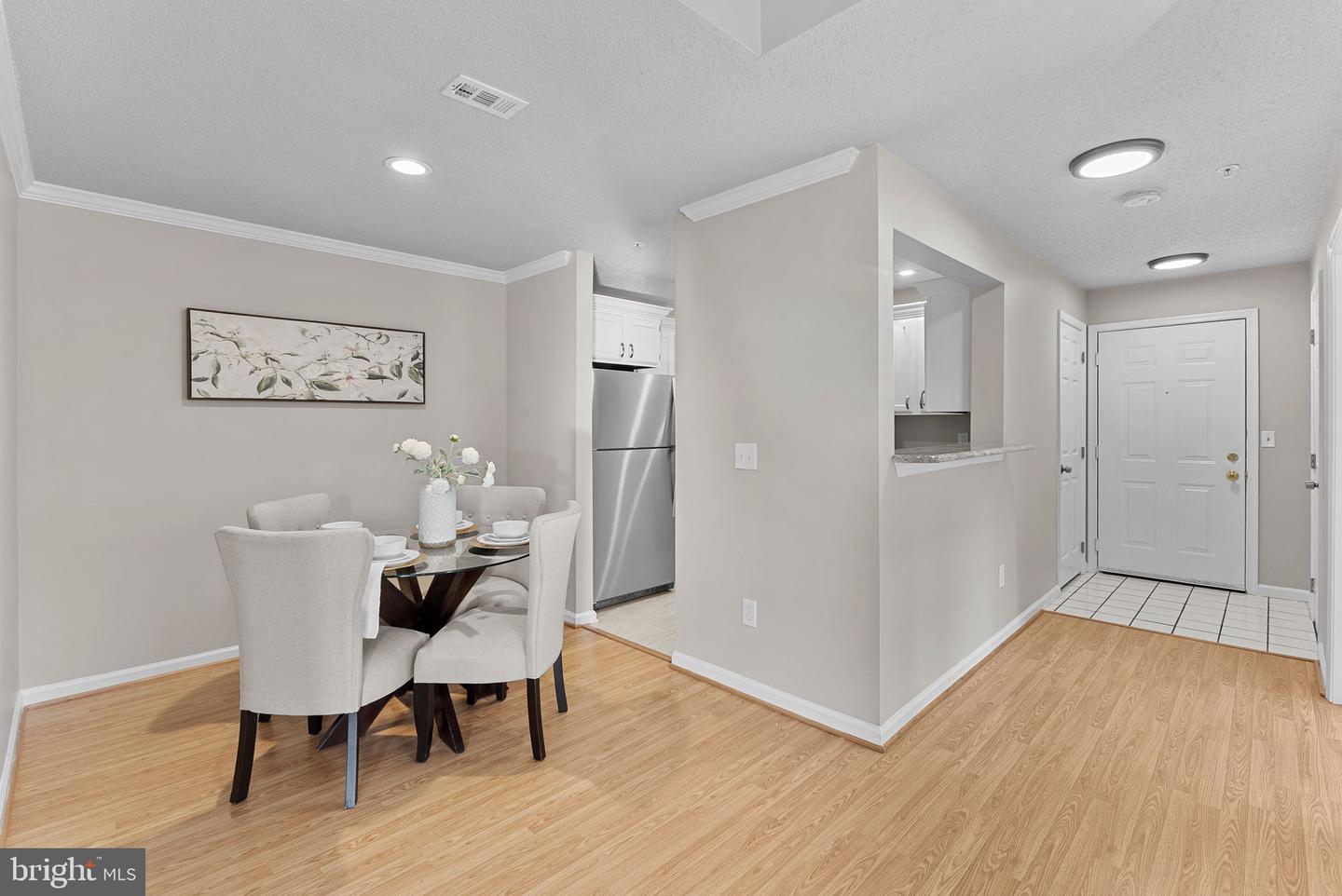12000 TALIESIN PL #36, RESTON, Virginia 20190, 2 Bedrooms Bedrooms, 7 Rooms Rooms,1 BathroomBathrooms,Residential,For sale,12000 TALIESIN PL #36,VAFX2278112 MLS # VAFX2278112 12000 TALIESIN PL #36, RESTON, Virginia 20190, 2 Bedrooms Bedrooms, 7 Rooms Rooms,1 BathroomBathrooms,Residential,For sale,12000 TALIESIN PL #36,VAFX2278112 MLS # VAFX2278112