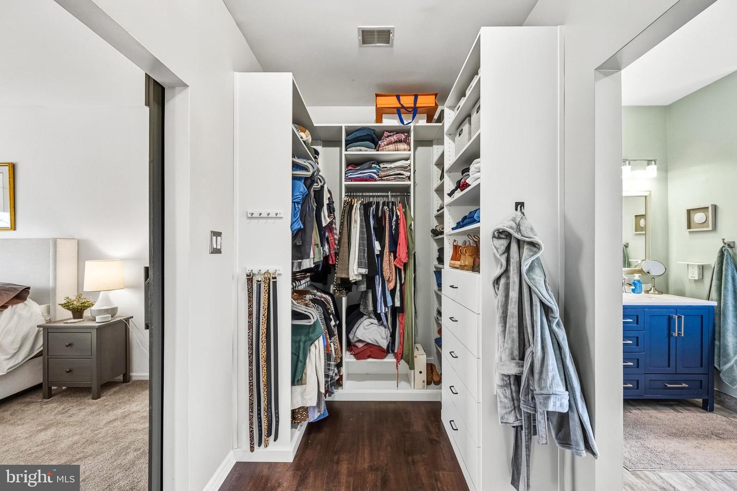 648 ELLIOT DR, PURCELLVILLE, Virginia 20132, 5 Bedrooms Bedrooms, ,3 BathroomsBathrooms,Residential,For sale,648 ELLIOT DR,VALO2110682 MLS # VALO2110682 648 ELLIOT DR, PURCELLVILLE, Virginia 20132, 5 Bedrooms Bedrooms, ,3 BathroomsBathrooms,Residential,For sale,648 ELLIOT DR,VALO2110682 MLS # VALO2110682