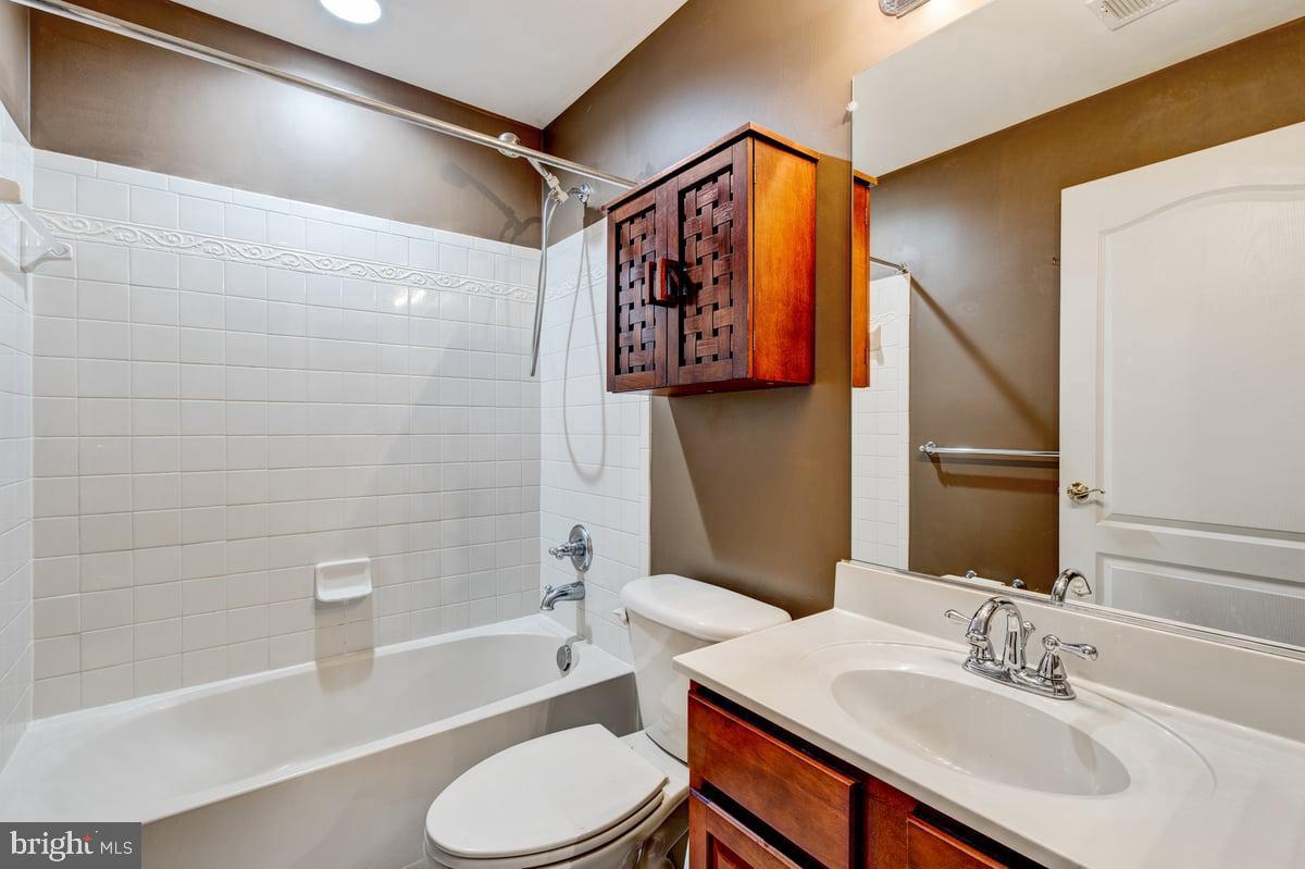 24188 SPRING MEADOW CIR, ALDIE, Virginia 20105, 4 Bedrooms Bedrooms, ,4 BathroomsBathrooms,Residential,For sale,24188 SPRING MEADOW CIR,VALO2110686 MLS # VALO2110686 24188 SPRING MEADOW CIR, ALDIE, Virginia 20105, 4 Bedrooms Bedrooms, ,4 BathroomsBathrooms,Residential,For sale,24188 SPRING MEADOW CIR,VALO2110686 MLS # VALO2110686