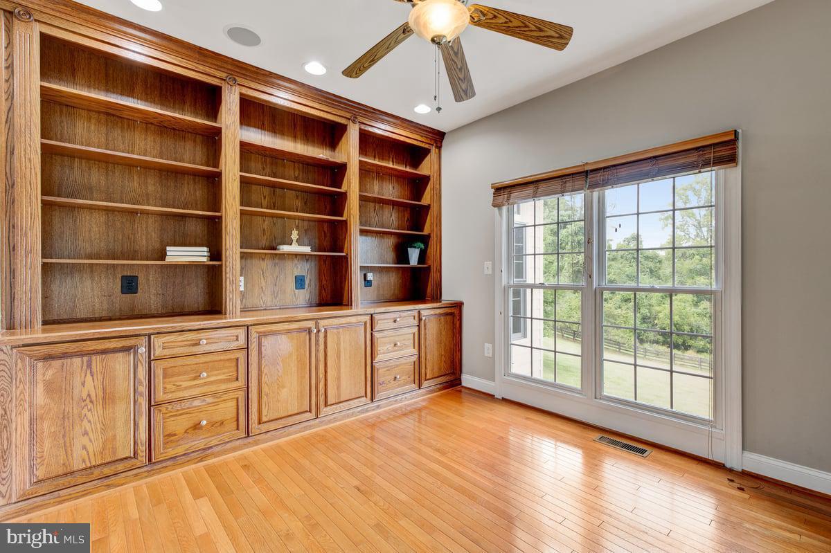 24188 SPRING MEADOW CIR, ALDIE, Virginia 20105, 4 Bedrooms Bedrooms, ,4 BathroomsBathrooms,Residential,For sale,24188 SPRING MEADOW CIR,VALO2110686 MLS # VALO2110686 24188 SPRING MEADOW CIR, ALDIE, Virginia 20105, 4 Bedrooms Bedrooms, ,4 BathroomsBathrooms,Residential,For sale,24188 SPRING MEADOW CIR,VALO2110686 MLS # VALO2110686