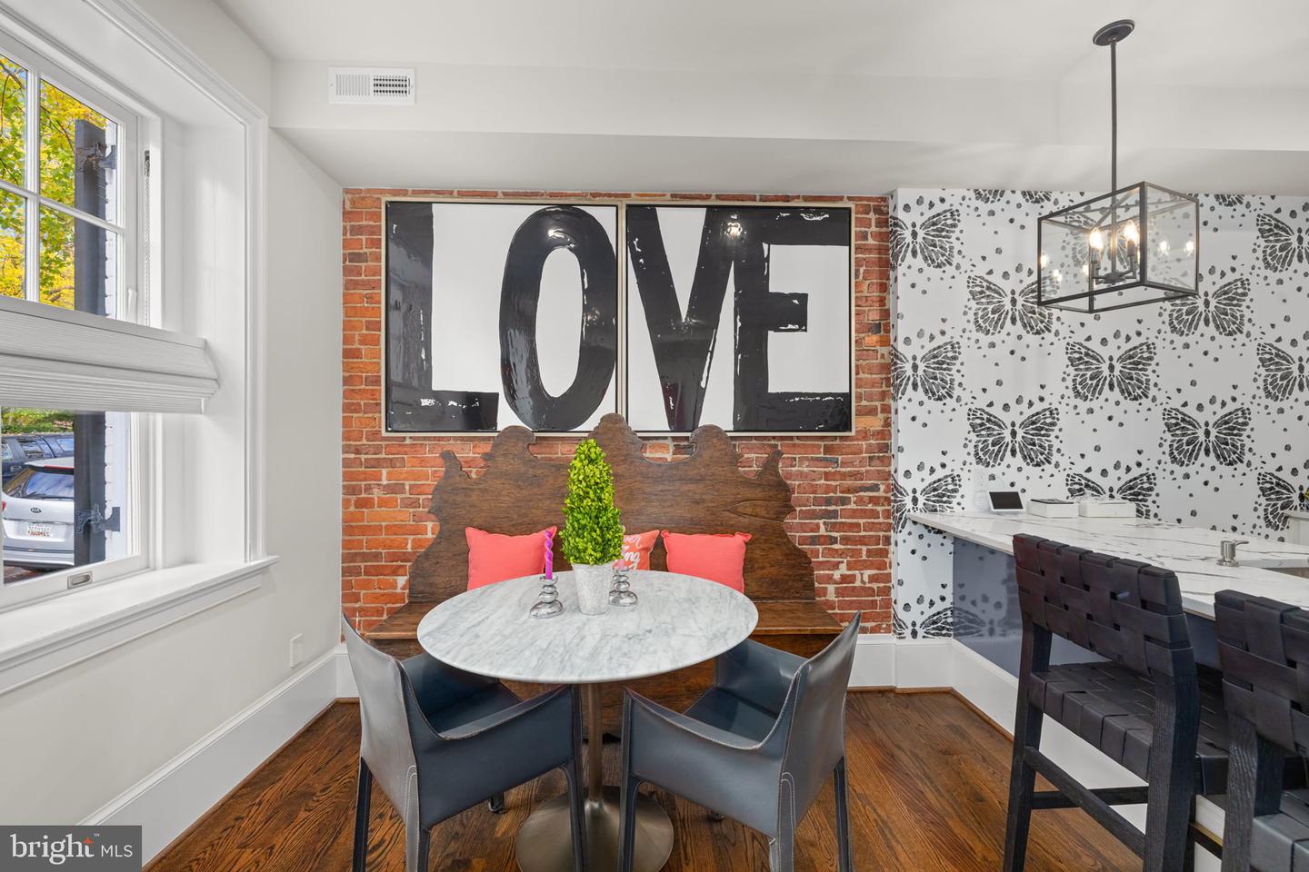 1305 30TH ST NW #106, WASHINGTON, District Of Columbia 20007, 2 Bedrooms Bedrooms, ,3 BathroomsBathrooms,Residential,For sale,1305 30TH ST NW #106,DCDC2230536 MLS # DCDC2230536