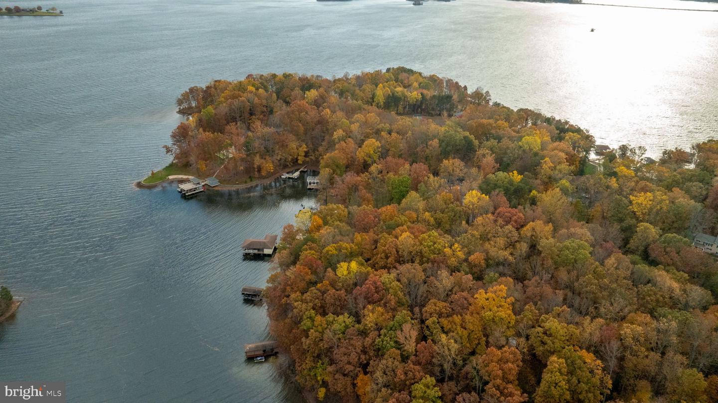 2841 BLOUNT DR, BUMPASS, Virginia 23024, 3 Bedrooms Bedrooms, 12 Rooms Rooms,2 BathroomsBathrooms,Residential,For sale,2841 BLOUNT DR,VASP2037446 MLS # VASP2037446