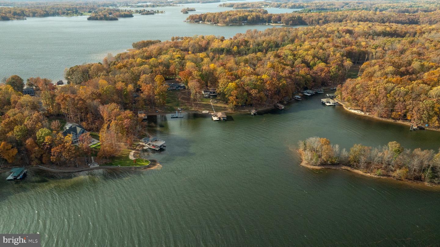 2841 BLOUNT DR, BUMPASS, Virginia 23024, 3 Bedrooms Bedrooms, 12 Rooms Rooms,2 BathroomsBathrooms,Residential,For sale,2841 BLOUNT DR,VASP2037446 MLS # VASP2037446