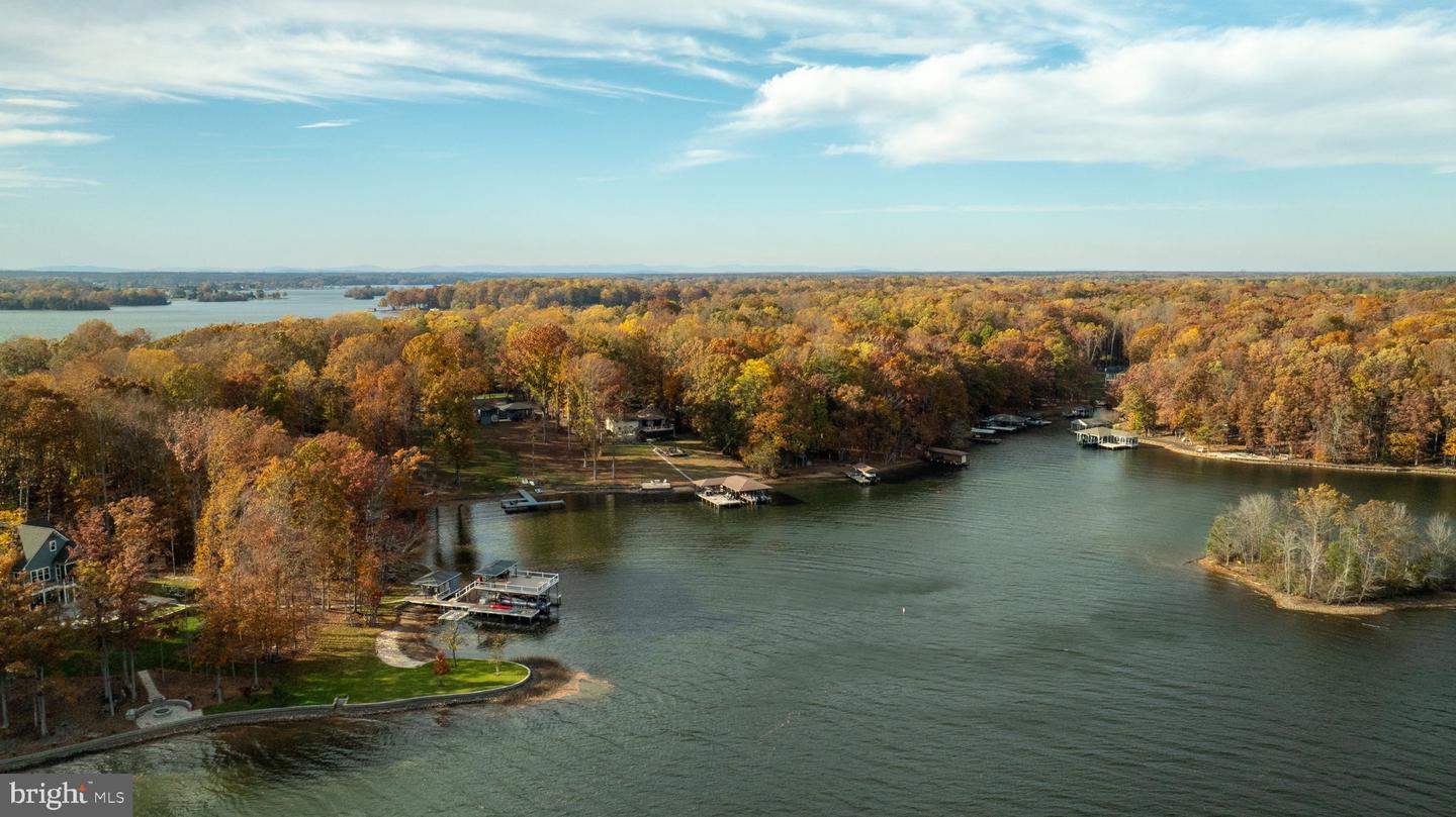 2841 BLOUNT DR, BUMPASS, Virginia 23024, 3 Bedrooms Bedrooms, 12 Rooms Rooms,2 BathroomsBathrooms,Residential,For sale,2841 BLOUNT DR,VASP2037446 MLS # VASP2037446