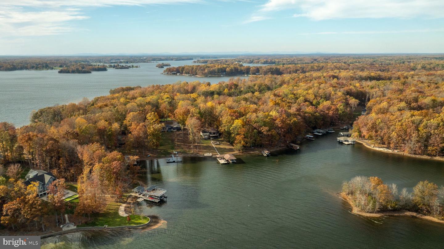 2841 BLOUNT DR, BUMPASS, Virginia 23024, 3 Bedrooms Bedrooms, 12 Rooms Rooms,2 BathroomsBathrooms,Residential,For sale,2841 BLOUNT DR,VASP2037446 MLS # VASP2037446