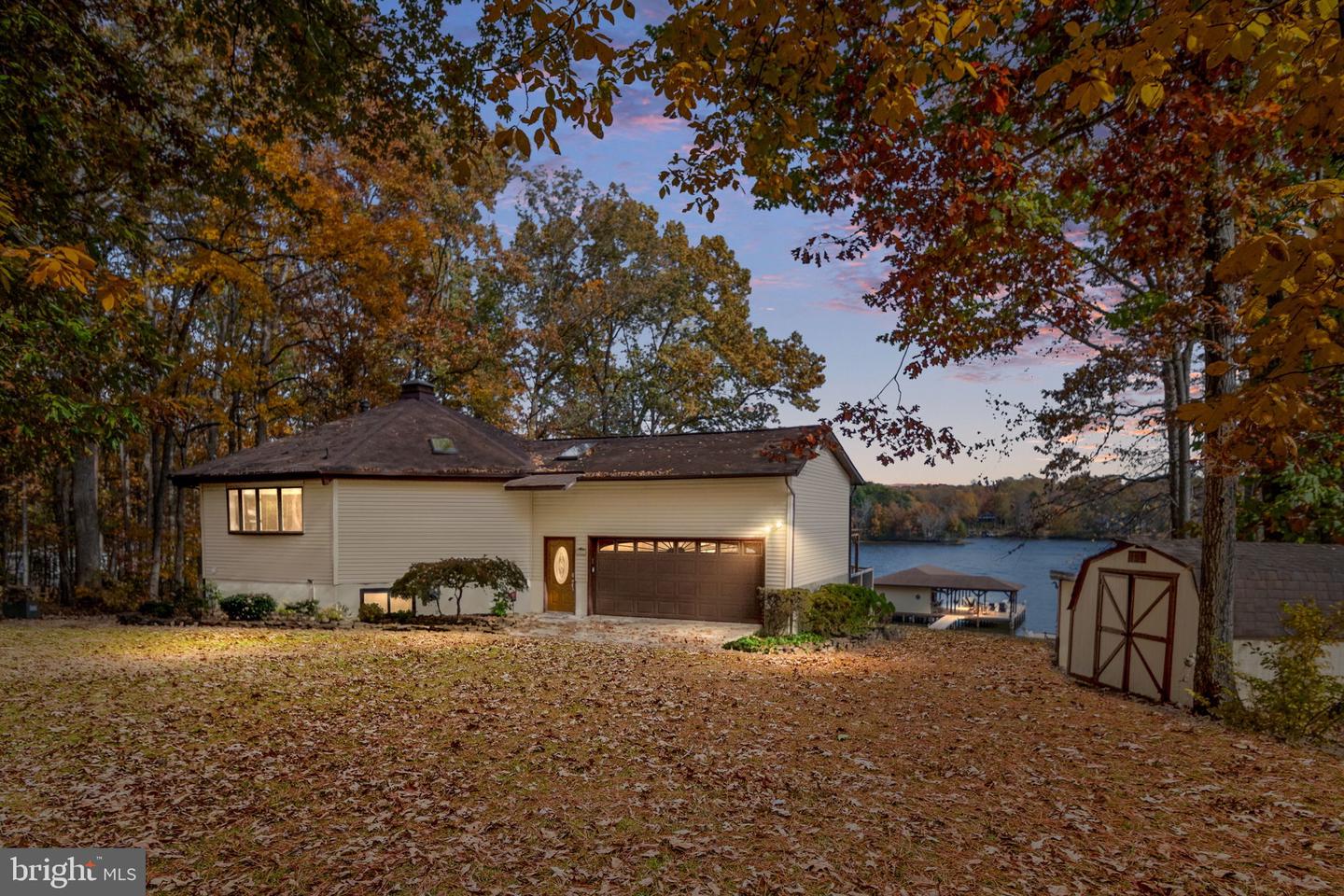 2841 BLOUNT DR, BUMPASS, Virginia 23024, 3 Bedrooms Bedrooms, 12 Rooms Rooms,2 BathroomsBathrooms,Residential,For sale,2841 BLOUNT DR,VASP2037446 MLS # VASP2037446