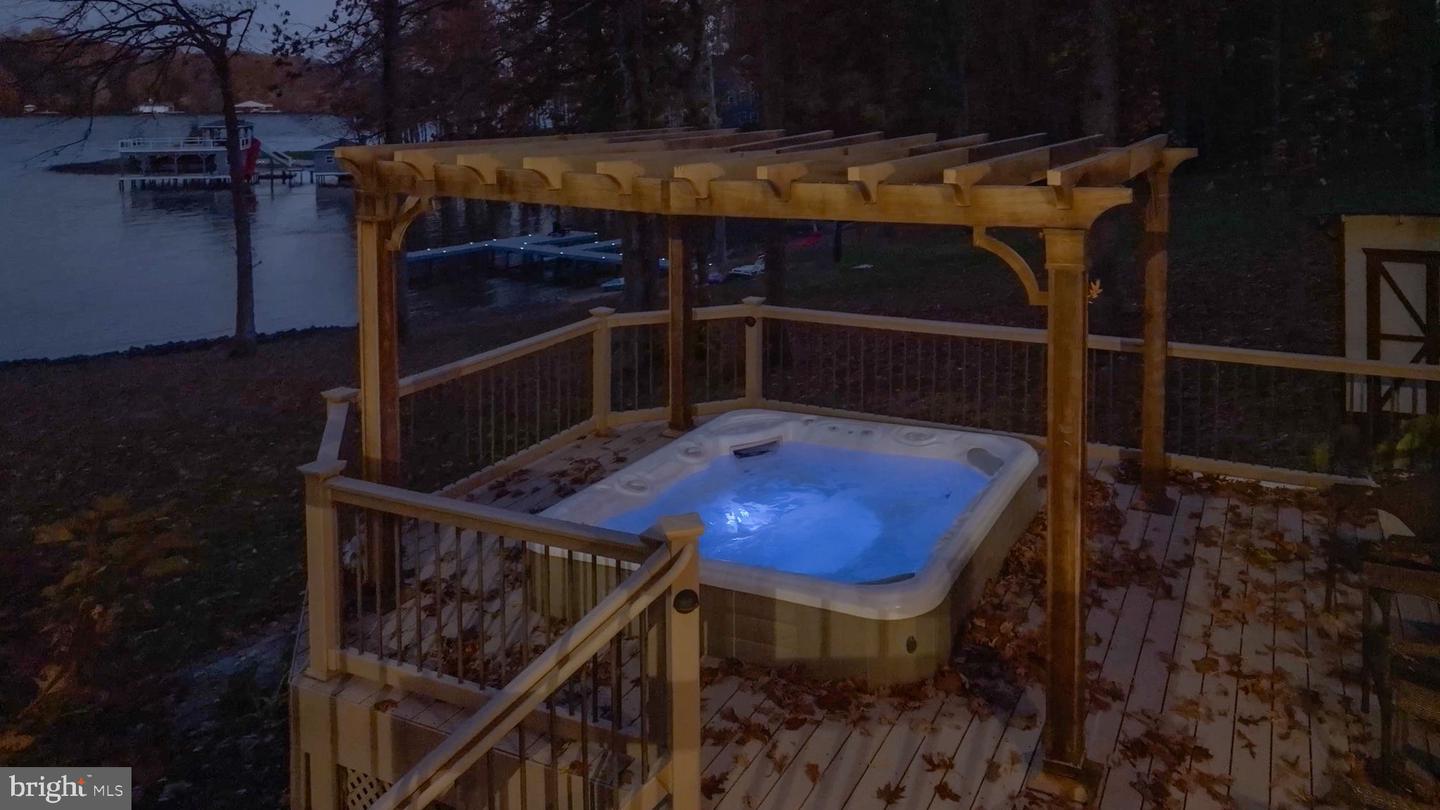 2841 BLOUNT DR, BUMPASS, Virginia 23024, 3 Bedrooms Bedrooms, 12 Rooms Rooms,2 BathroomsBathrooms,Residential,For sale,2841 BLOUNT DR,VASP2037446 MLS # VASP2037446